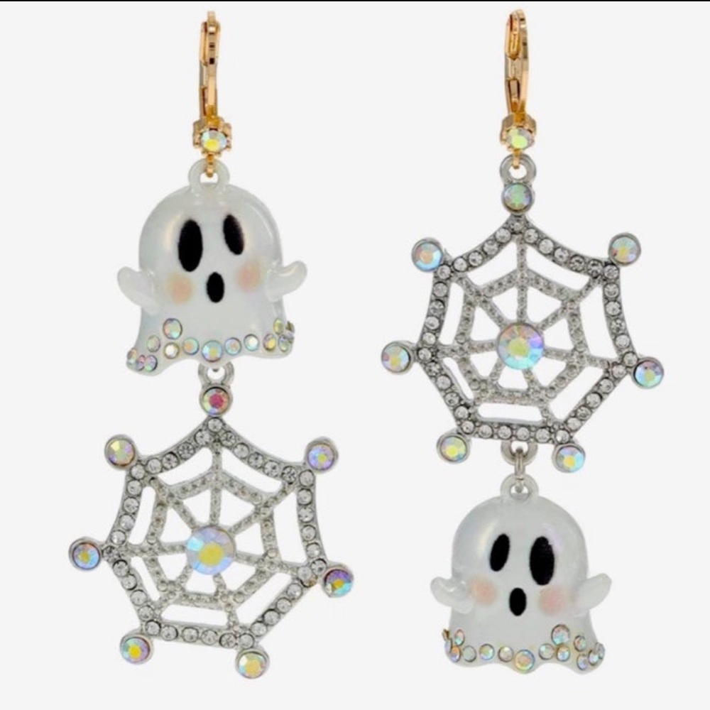 Betsey Johnson Ghost Mismatch Glow in the dark  Earrings
